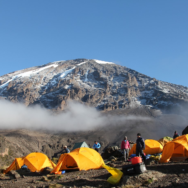 6 DAYS MT. KILIMANJARO TREKKING (MACHAME ROUTE)